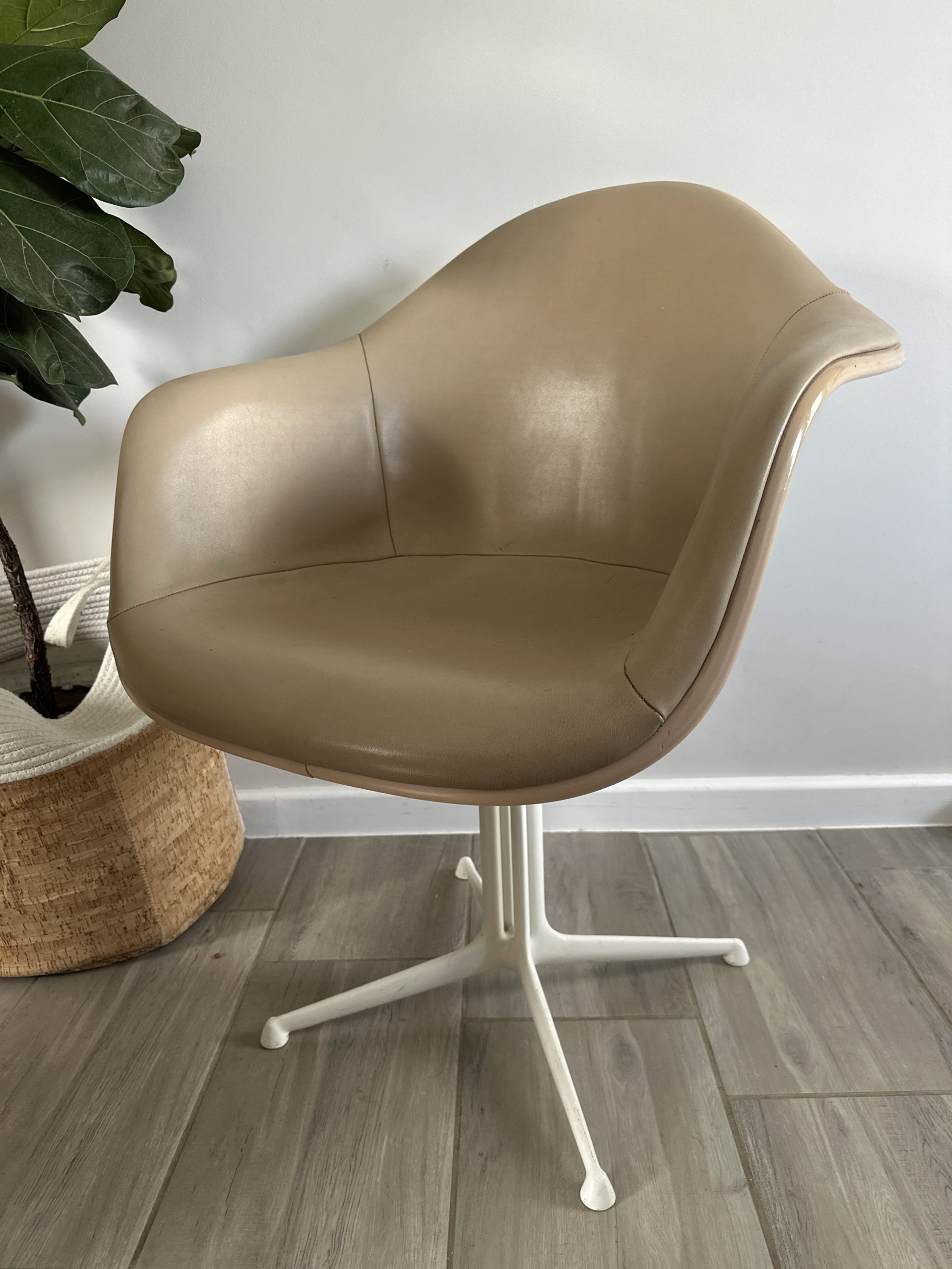 Authentic Herman Miller Eames La Fonda Armchair - Image 8