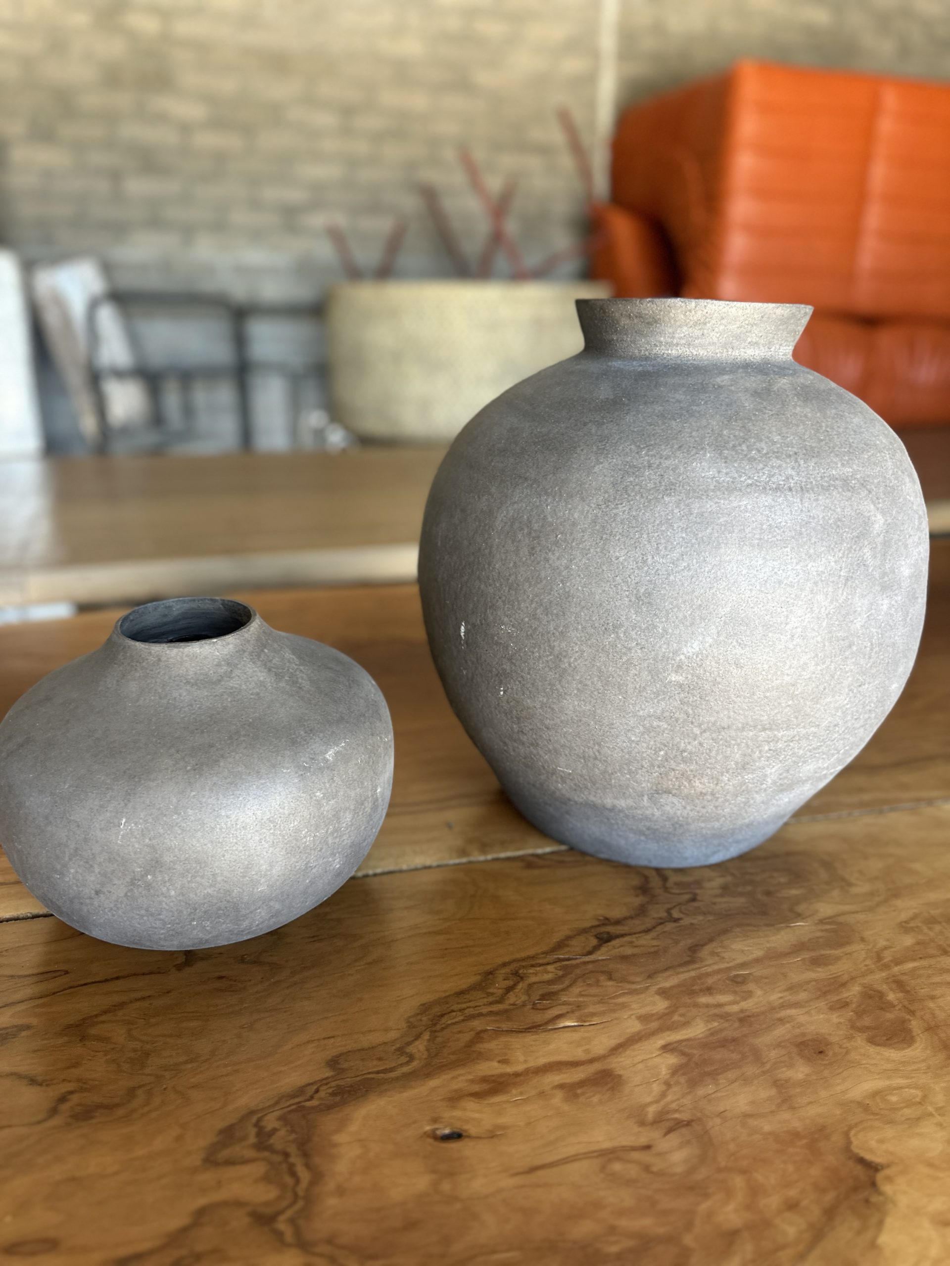 Organic grey ceramic stoneware vases - Image 11