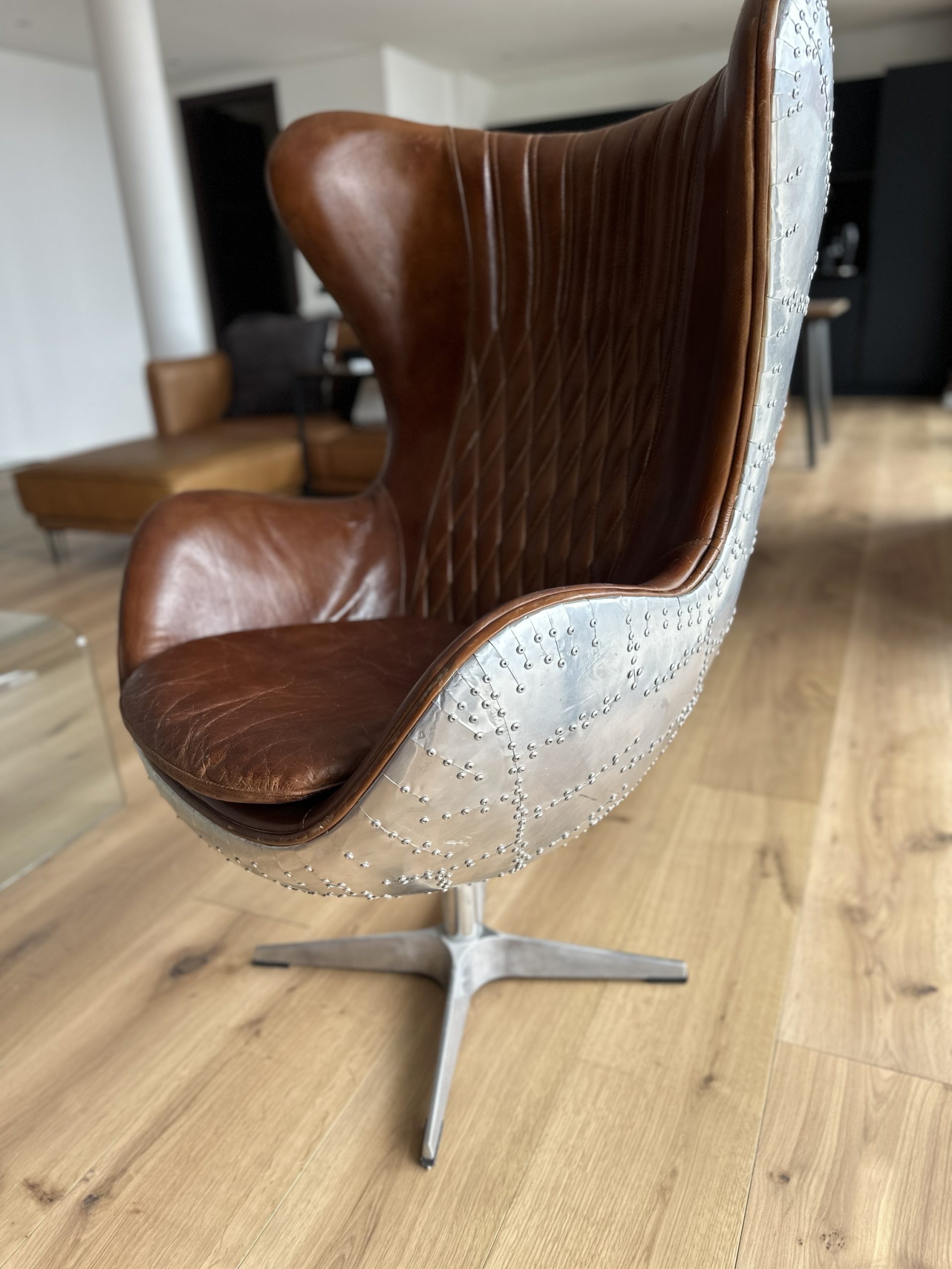 Genuine leather Spitfire Banchee Egg chair - Image 5