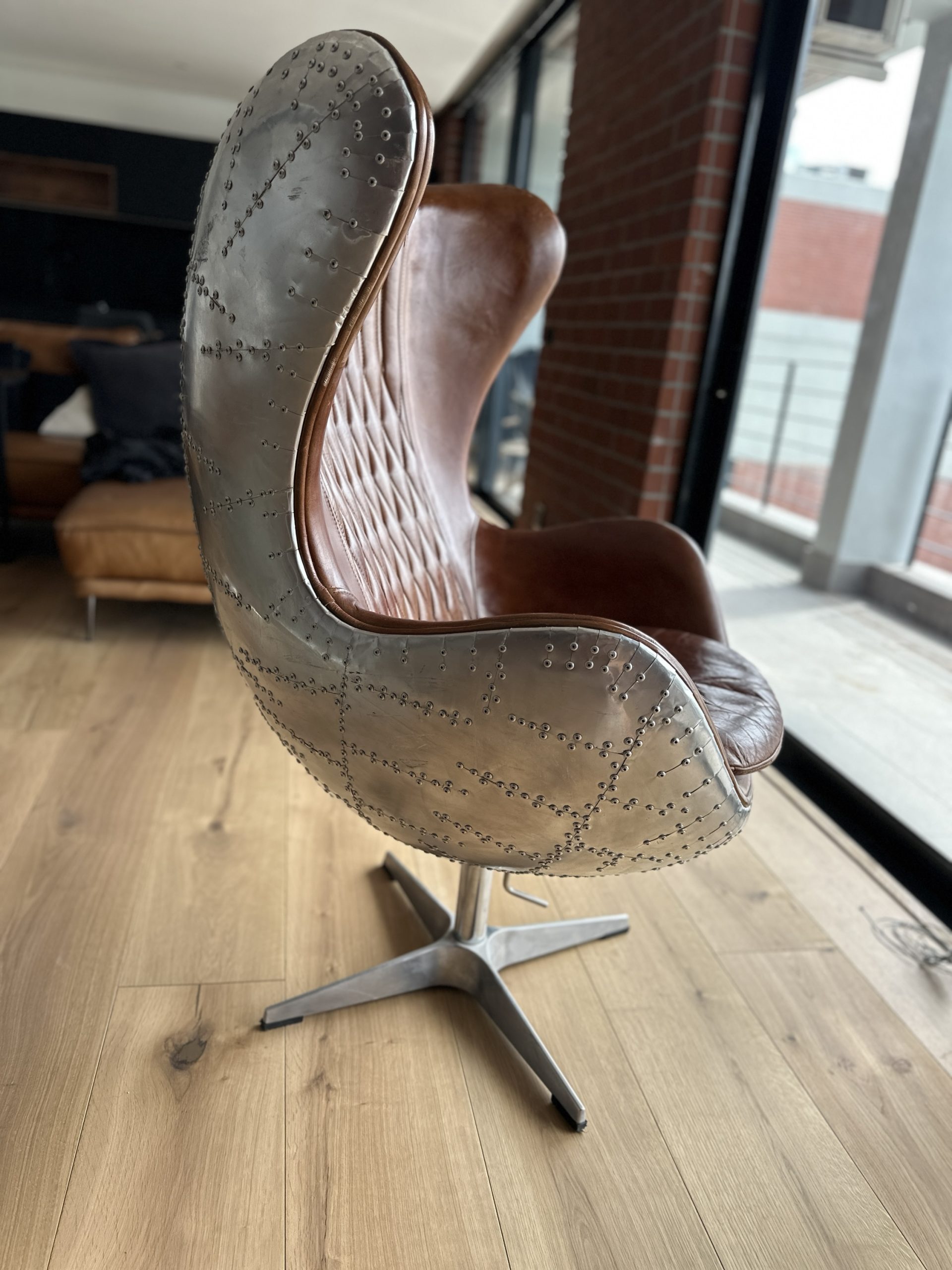 Genuine leather Spitfire Banchee Egg chair - Image 7