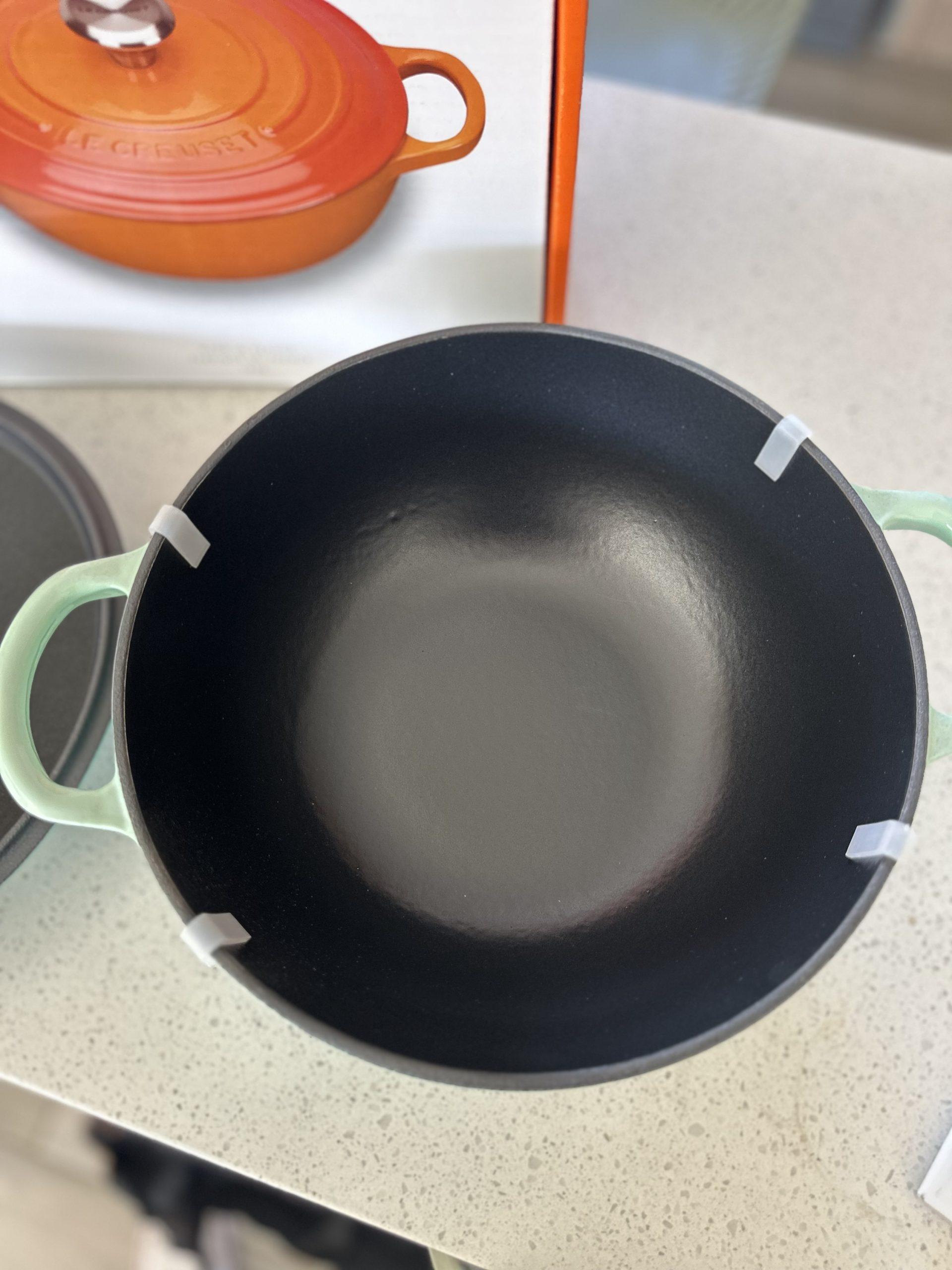 Le Creuset 26cm Signature Marmite in cool mint - Image 6